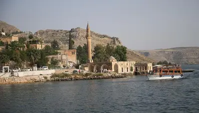 Şanlıurfa'da huzurun ve sessizliğin adresi Halfeti turizmde hedef büyüttü