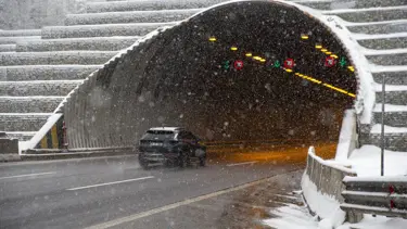 Bolu Dağı'nda kar etkili oluyor