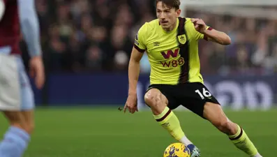 Sander berge kimdir? Fenerbahçe transfer gündeminde olan Sander Berge kaç yaşında, hangi mevkide oynuyor?