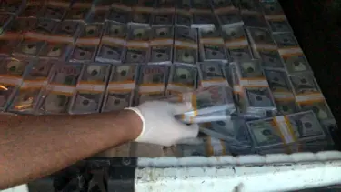 Mersin'de sahte 1,8 milyon dolar ele geçirildi