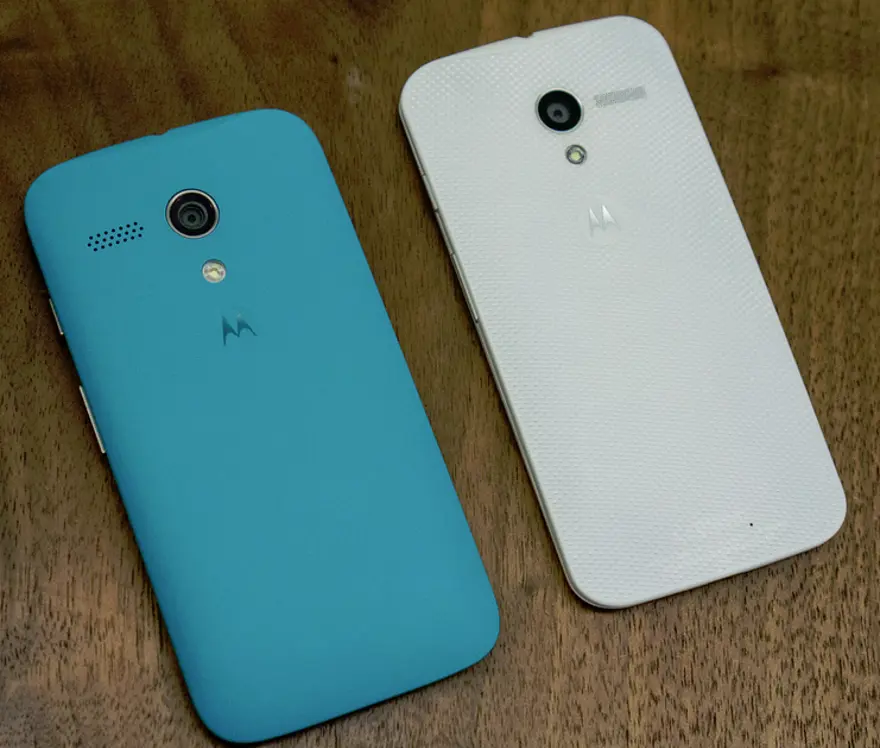Düşük bütçeli ve renkli bir telefon 3
