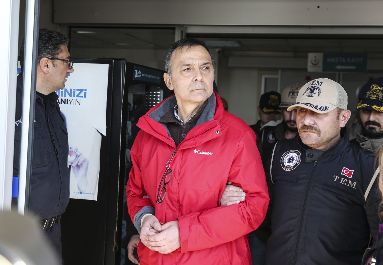 Son dakika: Eski EDOK Komutanı Metin İyidil tutuklandı