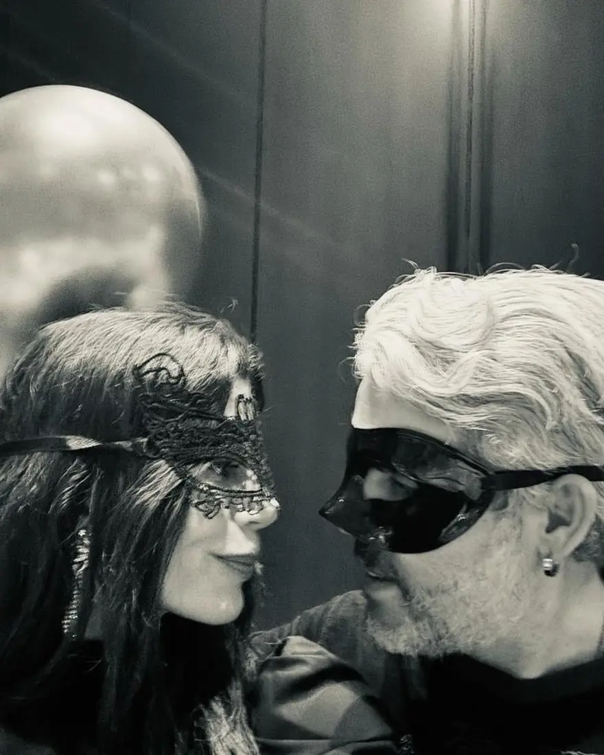 Gökçe Bahadır'dan eşi Emir Ersoy'a: Seni karşıma çıkaran her şeye teşekkür ederim 3 Gökçe Bahadır'dan eşi Emir Ersoy'a: Seni karşıma çıkaran her şeye teşekkür ederim 3