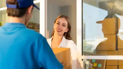 15 Temmuz'da kargolar açık mı, kapalı mı? Bugün PTT ve kargolar çalışıyor mu? (2025 kargo çalışma saatleri)