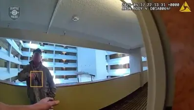 ABD’de polis, silah çeken pedofili şüphelisini vurdu