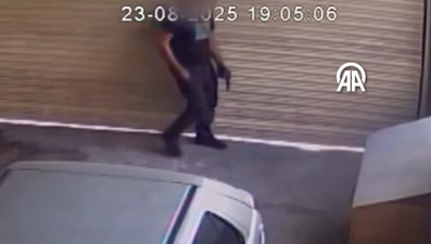 Komşusunun köpeğini silahla öldürdü