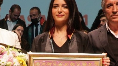 Tatilde acı son: Avukat Şevval 28 gün sonra yaşamını yitirdi