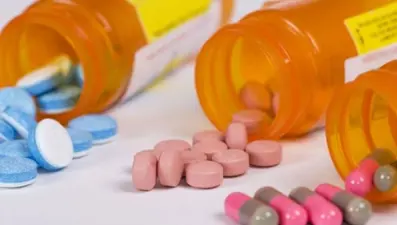 “Aşırı antibiyotik çocuğu kronik hastalıklara mahkum edebilir”