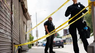 ABD'de eller tetikte:  Cumhuriyetçilerin kongresinin yakınlarında polis, bir kişiyi vurarak öldürdü