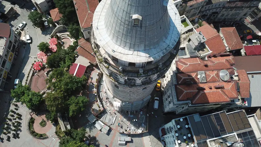 Galata Kulesi'nde restorasyon ebabil kuşlarının yuvaları nedeniyle ertelendi 17