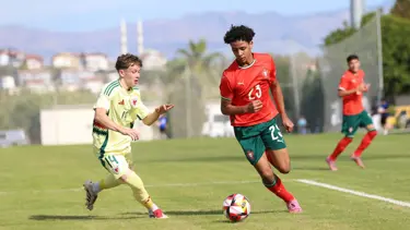 Ronaldo'nun oğlu Manavgat'ta sahaya çıktı: Annesi de Antalya'ya geldi