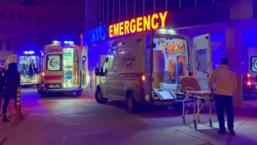 Erzincan'da sobadan sızan gazdan zehirlenen 8 kişi hastaneye kaldırıldı