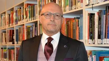 Erol Mütercimler hakkında  üniversite de soruşturma başlattı