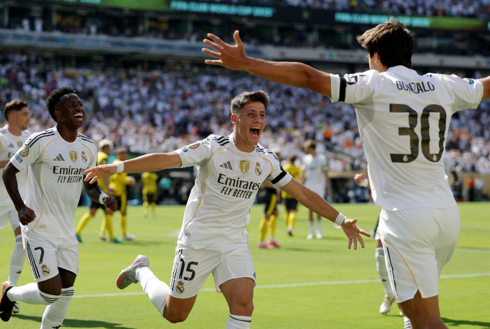 5 gollü maça Arda Güler damgası: Dortmund karşısında Real Madrid'e zaferi getirdi, şov yaptı