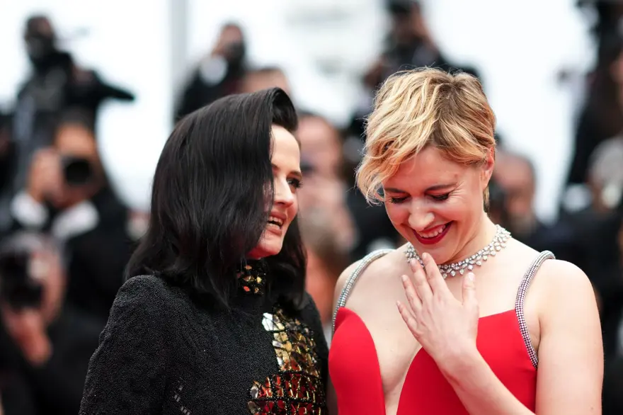 6 dakika boyunca ayakta alkışlandı: Cannes'da Mad Max rüzgarı 5 6 dakika boyunca ayakta alkışlandı: Cannes'da Mad Max rüzgarı 5