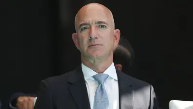 Bezos'un kritik mülakat sorusu: Amazon'a açılan kapı