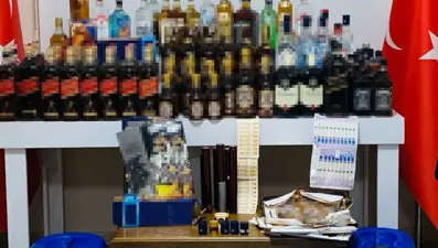 Zeytinburnu'nda sahte içki operasyonu