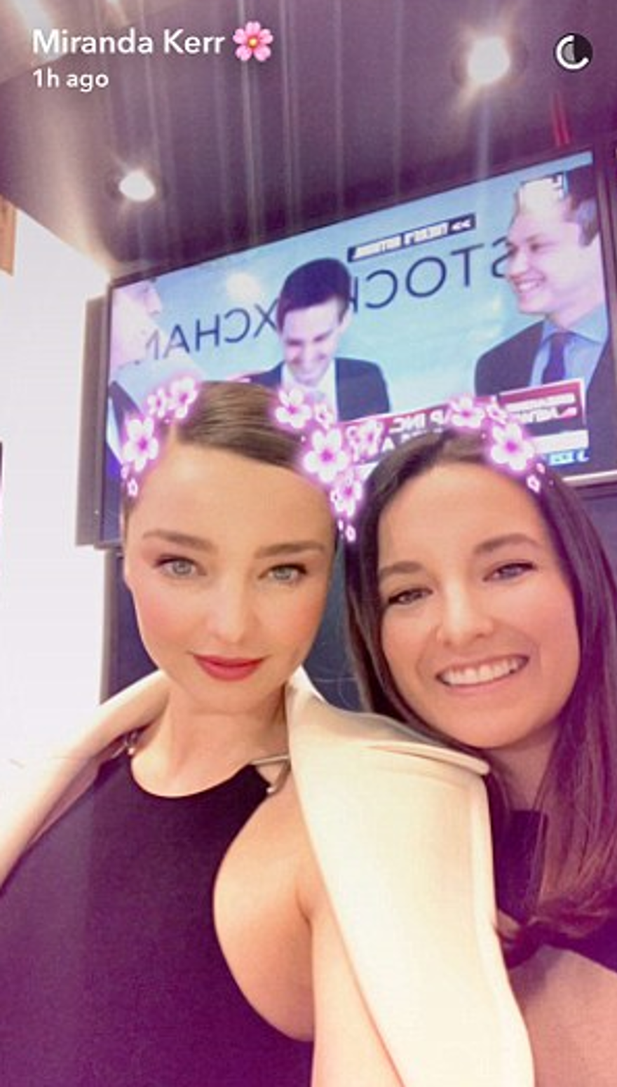Snapchat halka arz edildi, kutlamayı Miranda Kerr yaptı! 8 Snapchat halka arz edildi, kutlamayı Miranda Kerr yaptı! 8