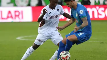 Karadeniz derbisinde kazanan Trabzonspor