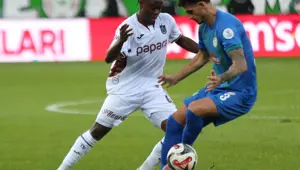 Karadeniz derbisinde kazanan Trabzonspor Karadeniz derbisinde kazanan Trabzonspor