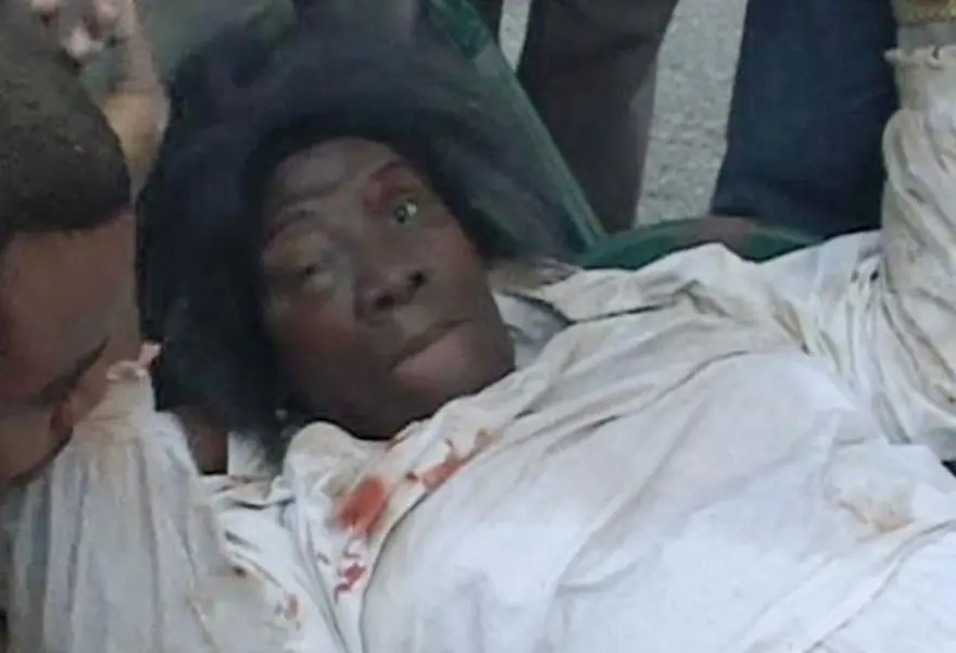 Deprem Haiti'yi yıktı 19