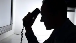 Telefon dolandırıcılarının son kurbanı eski bakan: 20 gün boyunca tehdit ve hakaretlerle yaşadım