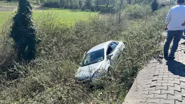 Zonguldak'ta otomobil şarampole uçtu: 5 yaralı