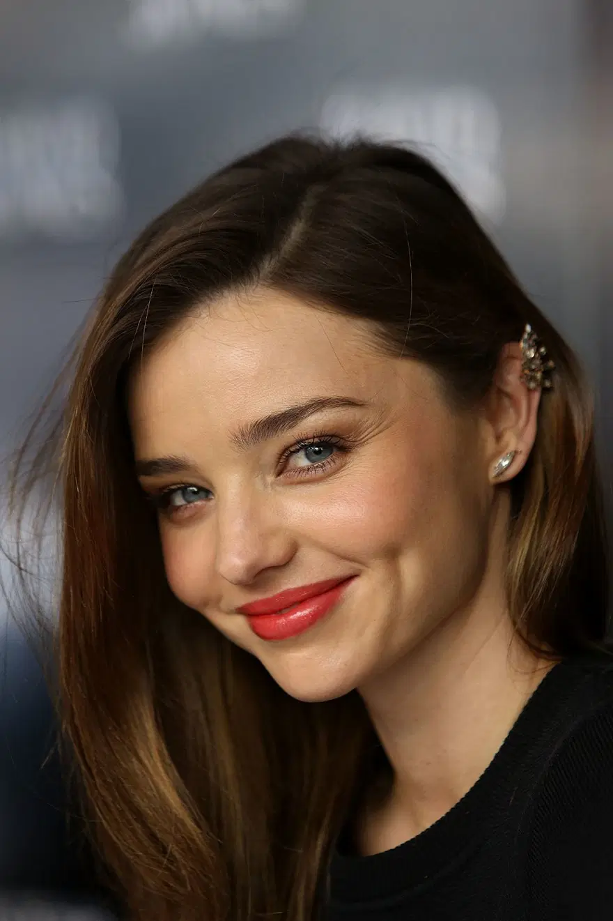 38. doğum gününde dünden bugüne Miranda Kerr 10 38. doğum gününde dünden bugüne Miranda Kerr 10