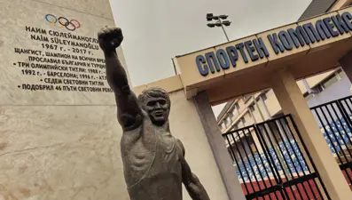 "Cep Herkülü" Naim Süleymanoğlu vefatının 7. yılında anılıyor