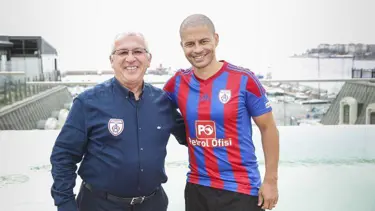 Alex: Altınordu'ya kurdukları felsefeden dolayı teşekkür ederim