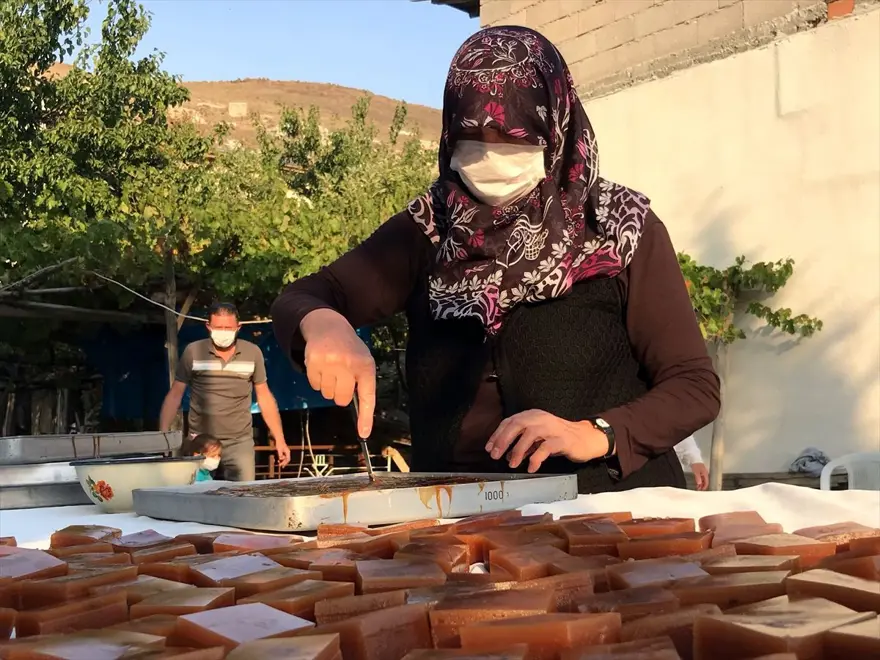 Anadolu jelibonu köftüre ilgi artıyor 2