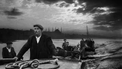 Ara Güler'in arşivinden "Kumkapı Balıkçıları" ziyarete açılıyor
