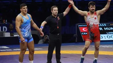 Güreş tarihinde görülmemiş karar: Ali Cengiz'in şampiyonluğuna ortak çıktı