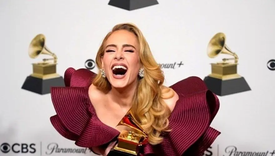 Adele müziğe ara veriyor: Sizi uzun bir süre görmeyeceğim 1
