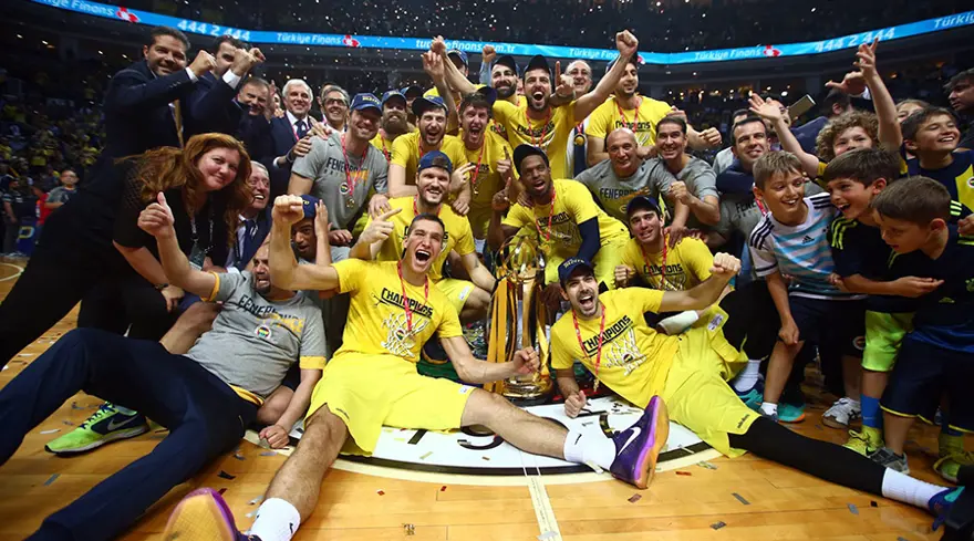 Şampiyonluk kutlamalarından kareler 10