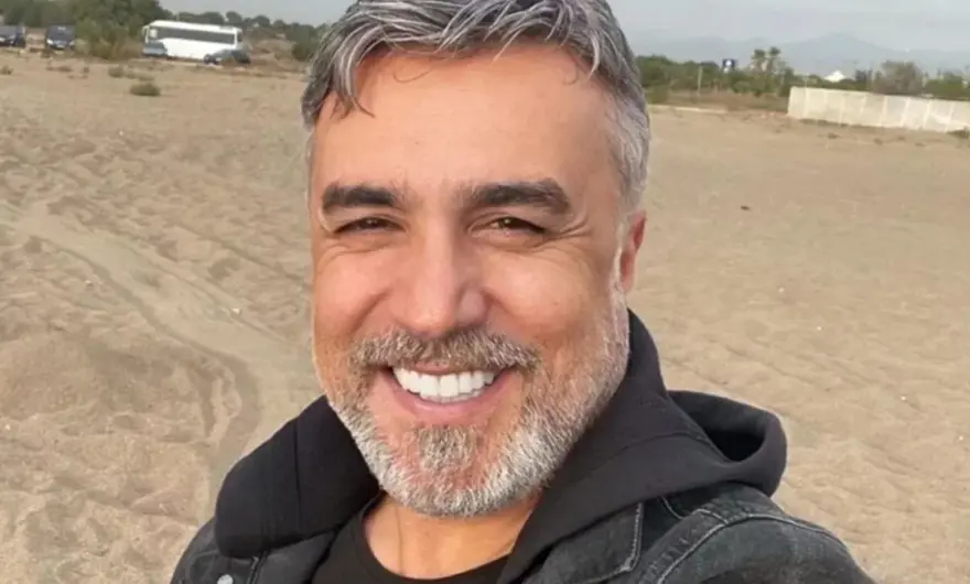 Özcan Deniz'den villa hamlesi: Ailede barış sağlandı 2 Özcan Deniz'den villa hamlesi: Ailede barış sağlandı 2