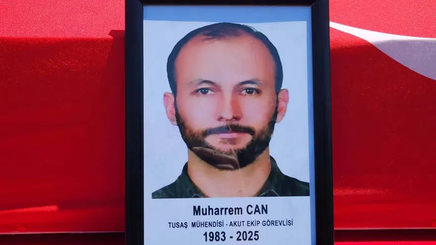 Orman yangınında şehit olan Muharrem Can, son yolculuğuna uğurlandı Orman yangınında şehit olan Muharrem Can, son yolculuğuna uğurlandı