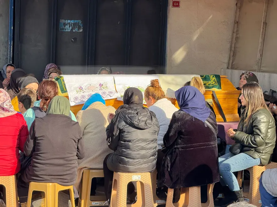 Feci kazada hayatlarını kaybettiler: 5 genç üniversite arkadaşı çıktı 4