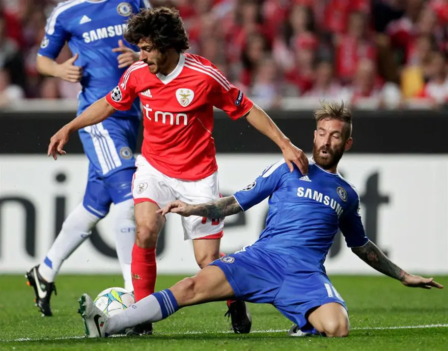 Chelsea avantajı Portekiz'de kaptı 8