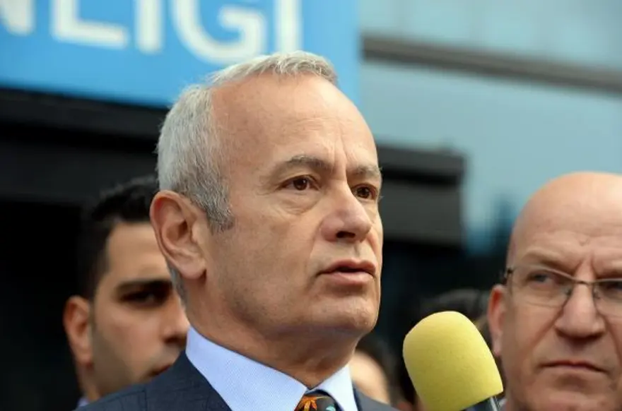CHP reklamındaki teyze gözyaşlarına hakim olamadı 10