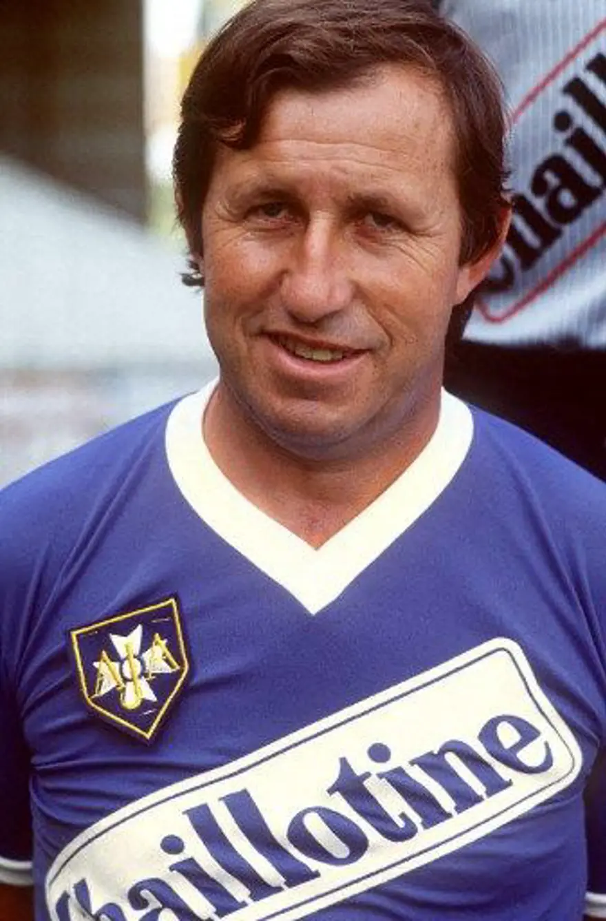 Kasaba takımından Fransa Şampiyonluğu'na Guy Roux'un hikayesi 2