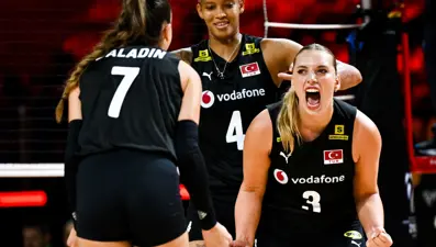 Türkiye-Kanada voleybol maçı ne zaman, saat kaçta ve hangi kanalda canlı yayınlanacak? Filenin Sultanları 3'te 3 için parkeye çıkıyor