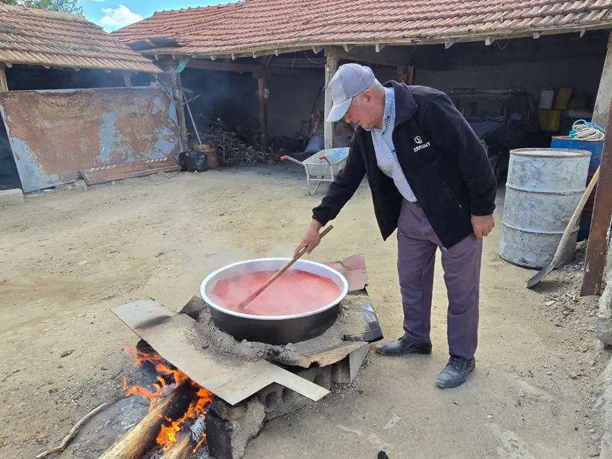 3 yıl ömrü var, pişirilmeye başlandı: Kışın vazgeçilmez lezzeti 1