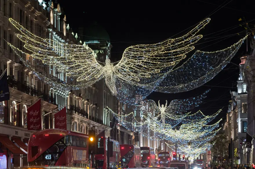 Londra sokakları Noel ve yılbaşı için süslendi 4 Londra sokakları Noel ve yılbaşı için süslendi 4