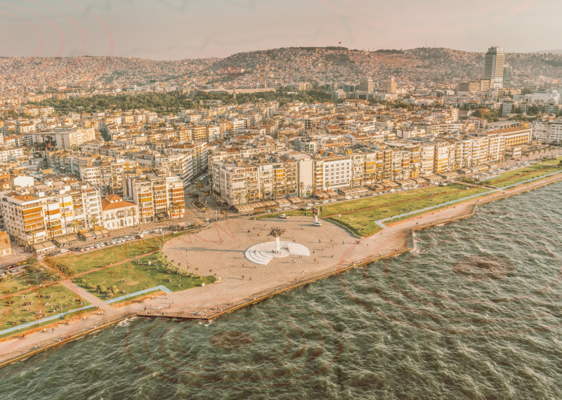 Santorini ve çevresi hala sallanıyor | Vali Elban’dan merak edilen soruya yanıt: Volkan patlar, tsunami olursa İzmir ne kadar etkilenir?