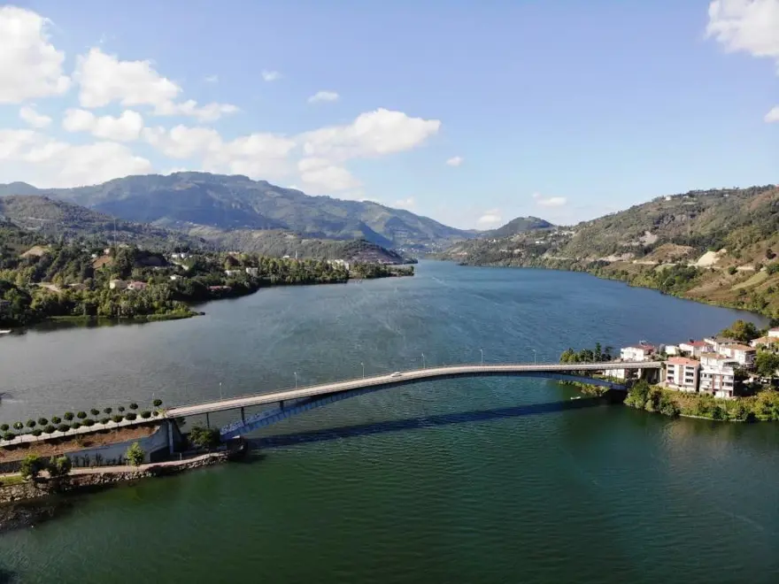 Gerçekler ortaya çıktı: "Sığ göl, ölü toprak, sönük ilçe" 1 Gerçekler ortaya çıktı: "Sığ göl, ölü toprak, sönük ilçe" 1
