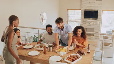 Yılbaşı hindisi nasıl yapılır? Hindi dolması ve iç pilav tarifi