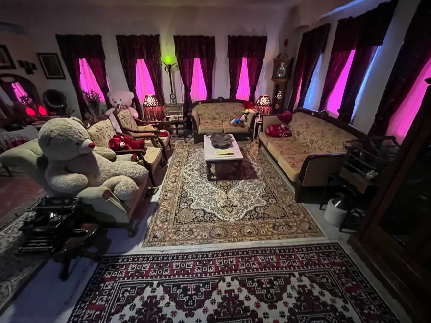 59 yıldır klasik otomobil ve eşya biriktiriyor: Bursa'daki evini müzeye çevirdi 20