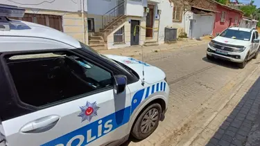 Evden kokular geldi, üç gündür öldüğü ortaya çıktı