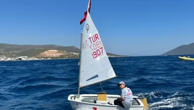 Fenerbahçe Doğuş Yelken Şubesi sporcusu Medine Havva Tatlıcan’dan tarihi başarı